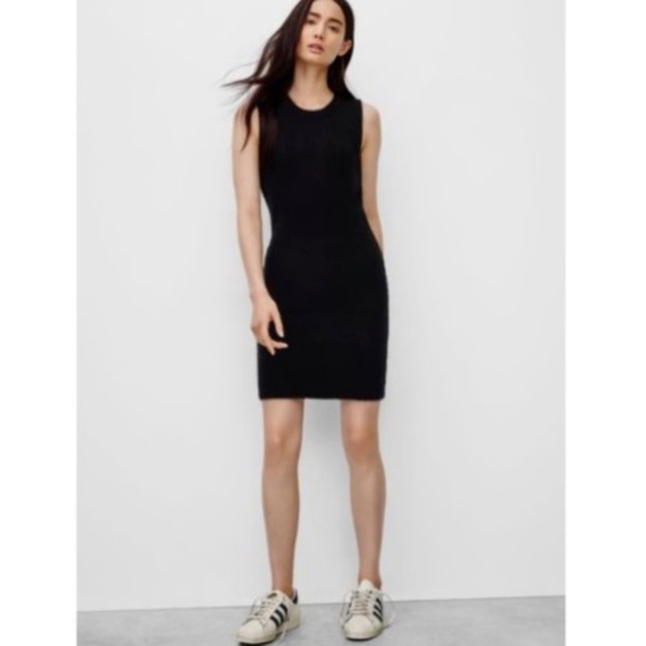 Aritzia Dresses & Skirts - Wilfred Free Shayk Dress Size M